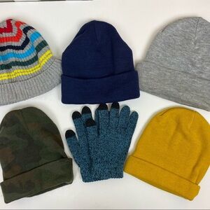 Lot of 5 Random Winter Caps and a pair of Gloves ||